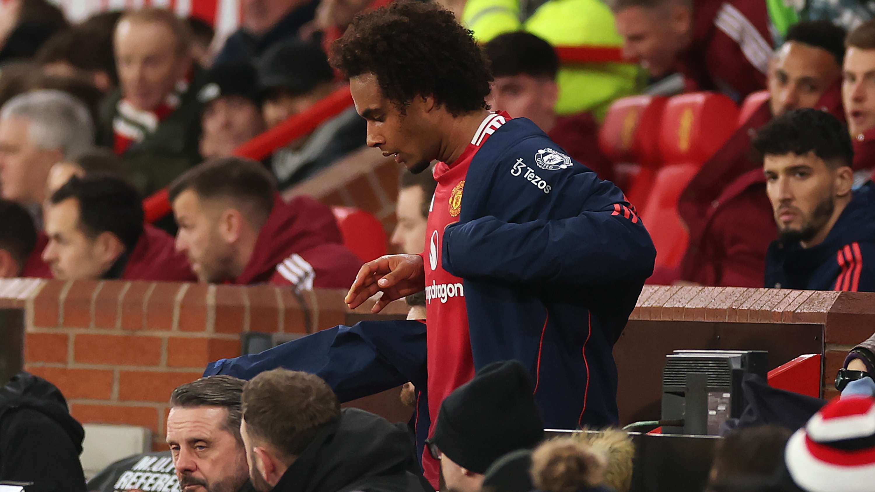 至周邊區域 至周邊區域